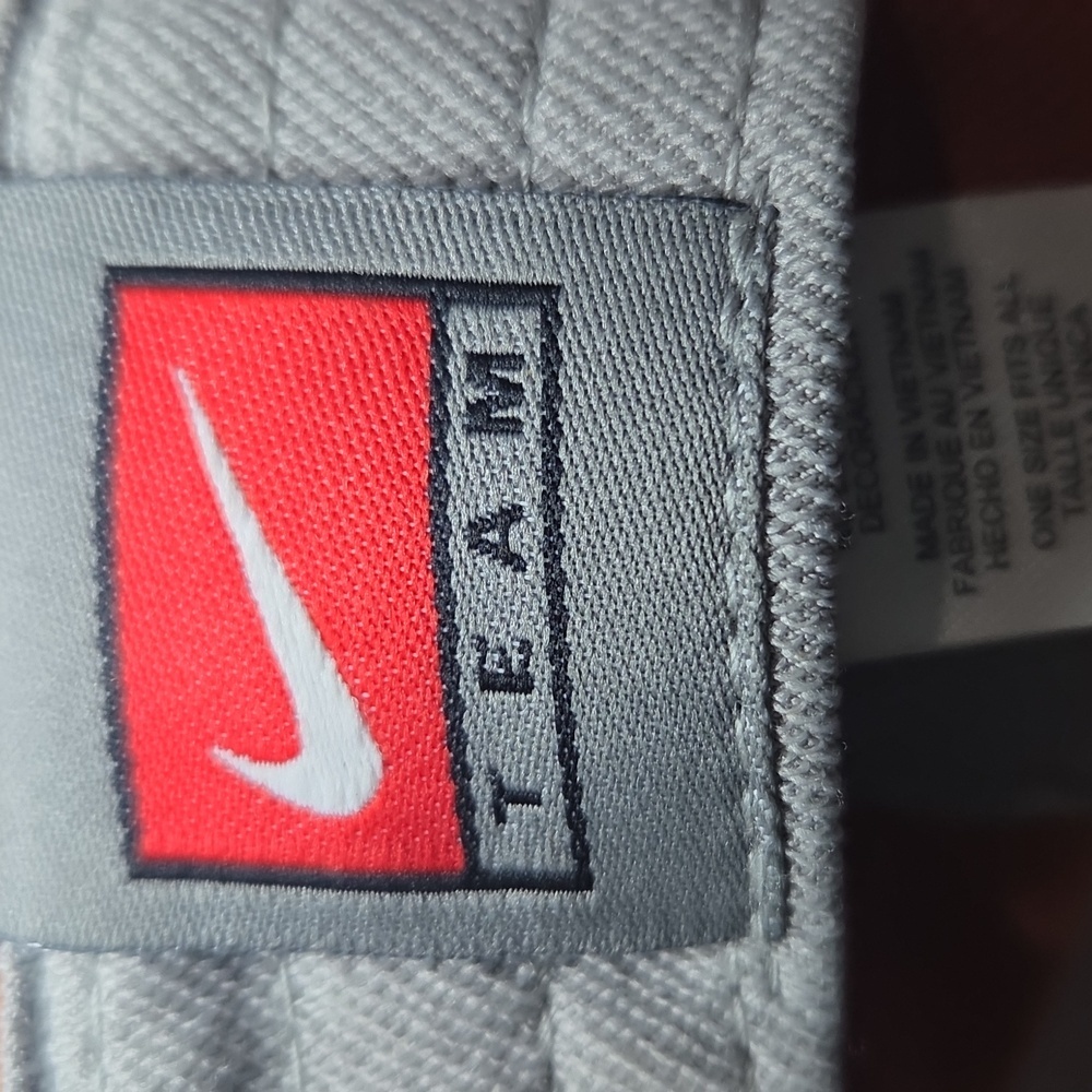 Nike Orange Cap with White Logo - Picture 3 of 7